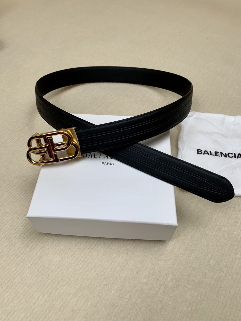 BALENCIAGA